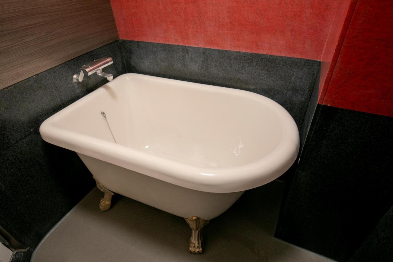 Hotel Exe アネックス 大人専用 Tokio Buitenkant foto